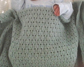 Lo Spazio Di Lilla Copertine Ai Ferri E All Uncinetto Per Neonato Schemi Gratuiti E Tutorial Crochet And Knit Baby Blankets Free Patterns