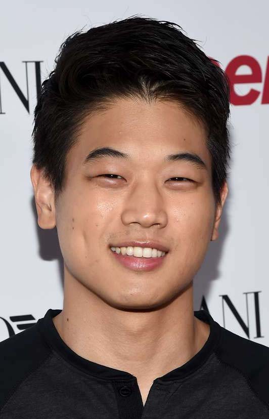 Hall Stars Wall Ki Hong Lee