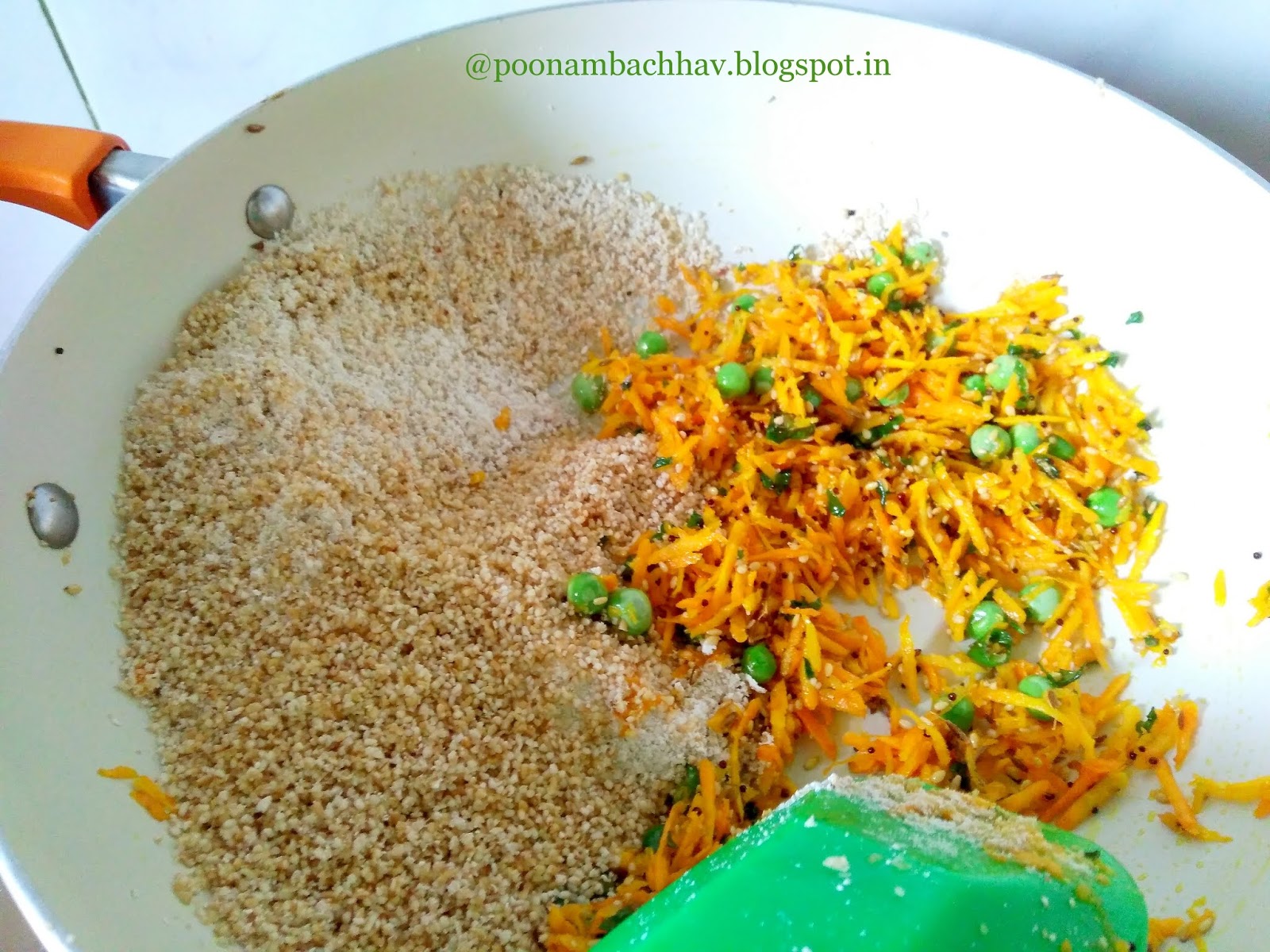 Annapurna Oats and Dalia Idli / Healthy Broken Wheat Oats Snack Recipe