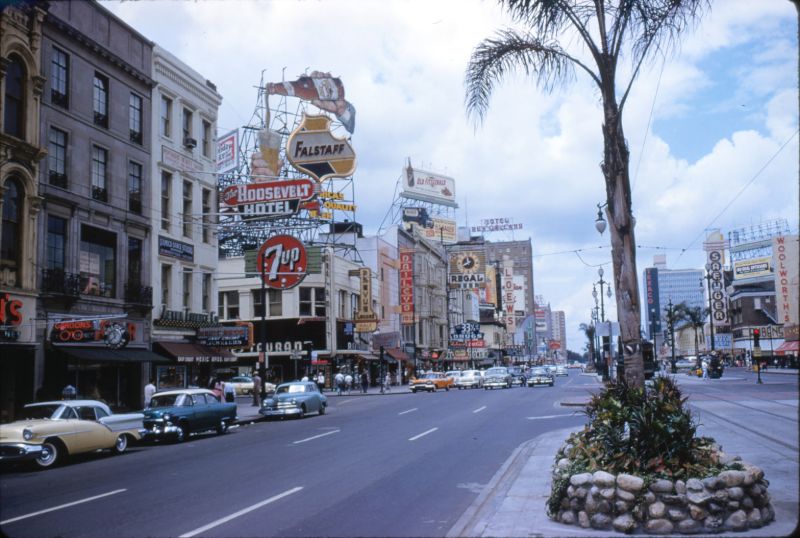 42 Fascinating Color Photo Capture Street Scenes of New Orleans in the Late 1950s Vintage Everyday