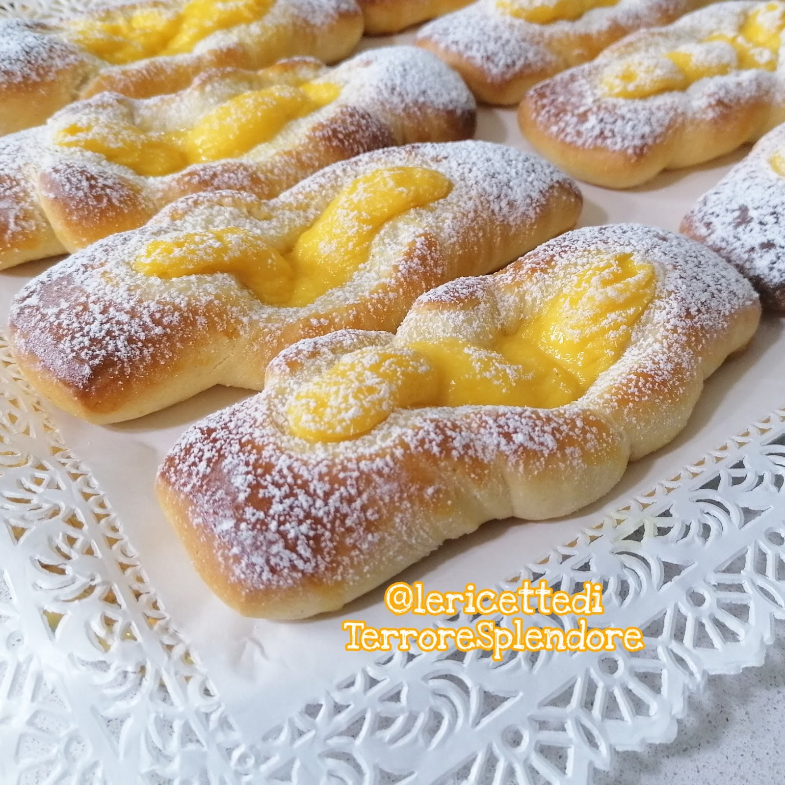 Trecce brioches con crema pasticcera