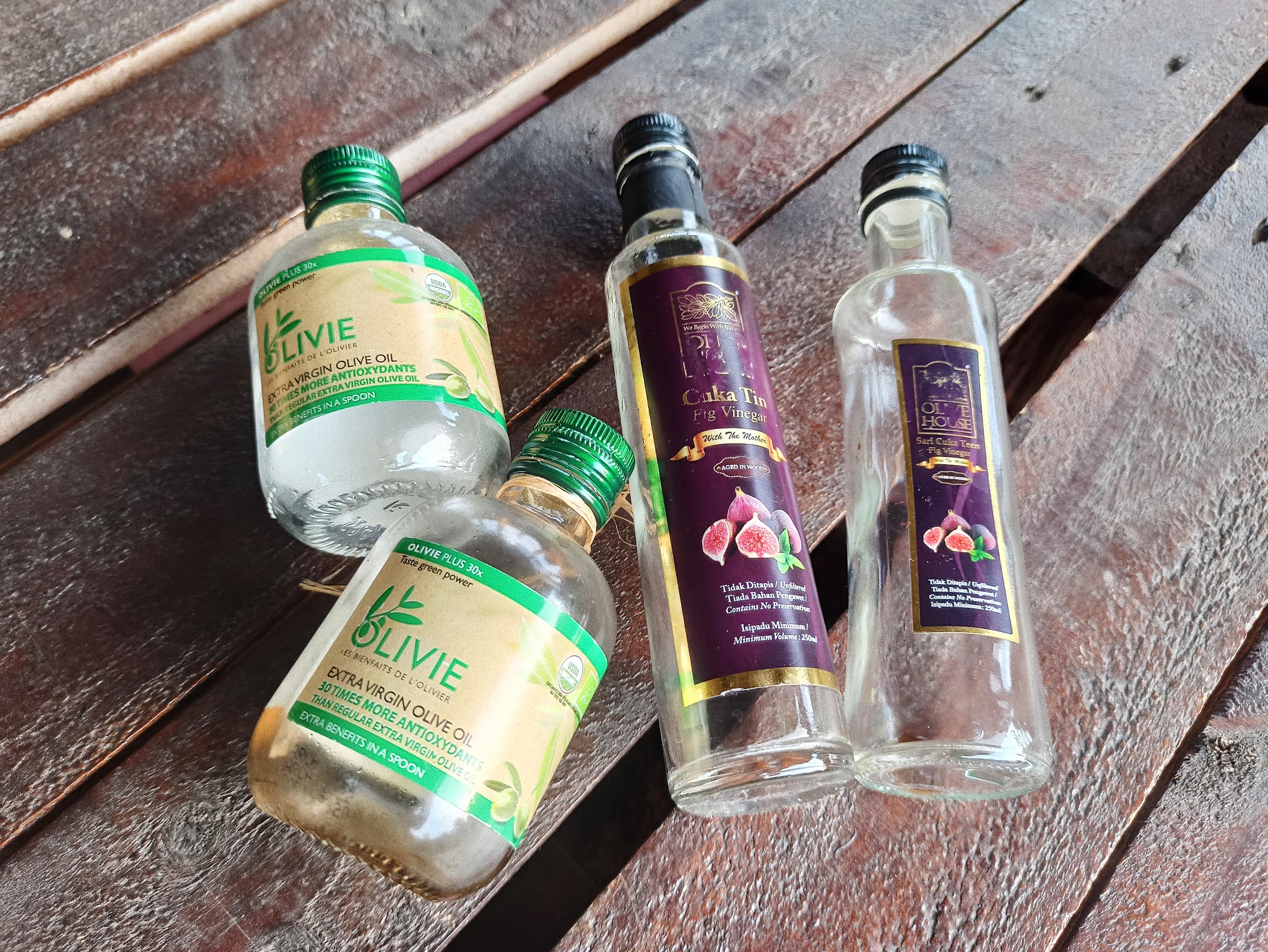 Botol Ke3 Olive Plus 30x dan Cuka Tin Olive House (Review) AMERZING