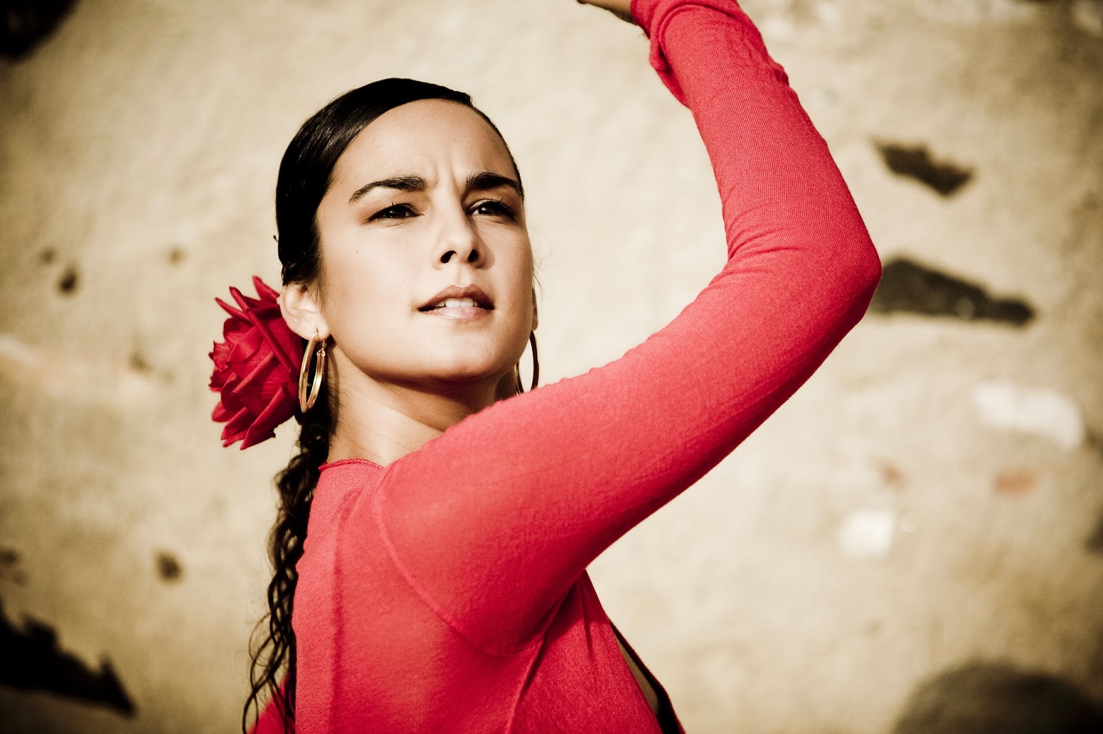 Calle Ancha por Salvador de la Peña PILAR SOTO CLAUSURA EL APARTADO