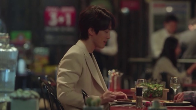 이미지에 대체텍스트 속성이 없습니다; 파일명은 maxresdefault.jpg 입니다.