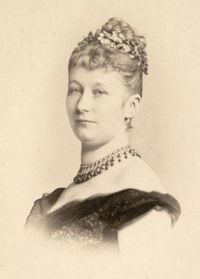 Studiengruppe Naturalismus Kaiserin Auguste Viktoria (1858 bis 1921) Studiengruppe Naturalismus Kaiserin Auguste Viktoria (1858 bis 1921)
