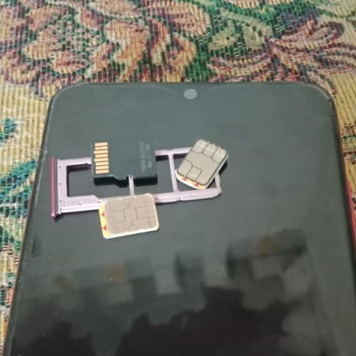 Apakah Harus Memasang Dua Kartu Sim Yang Sama Dalam Handphone