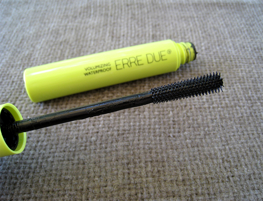 Carousel Coral Erre Due Volumizing Waterproof Mascara Review.