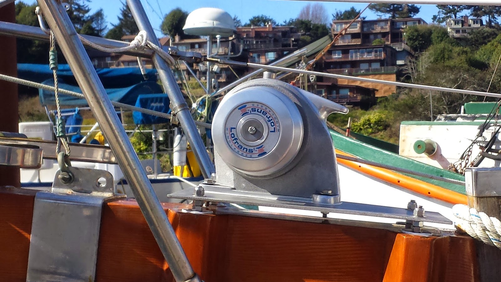 Fog in my throat New manual windlass