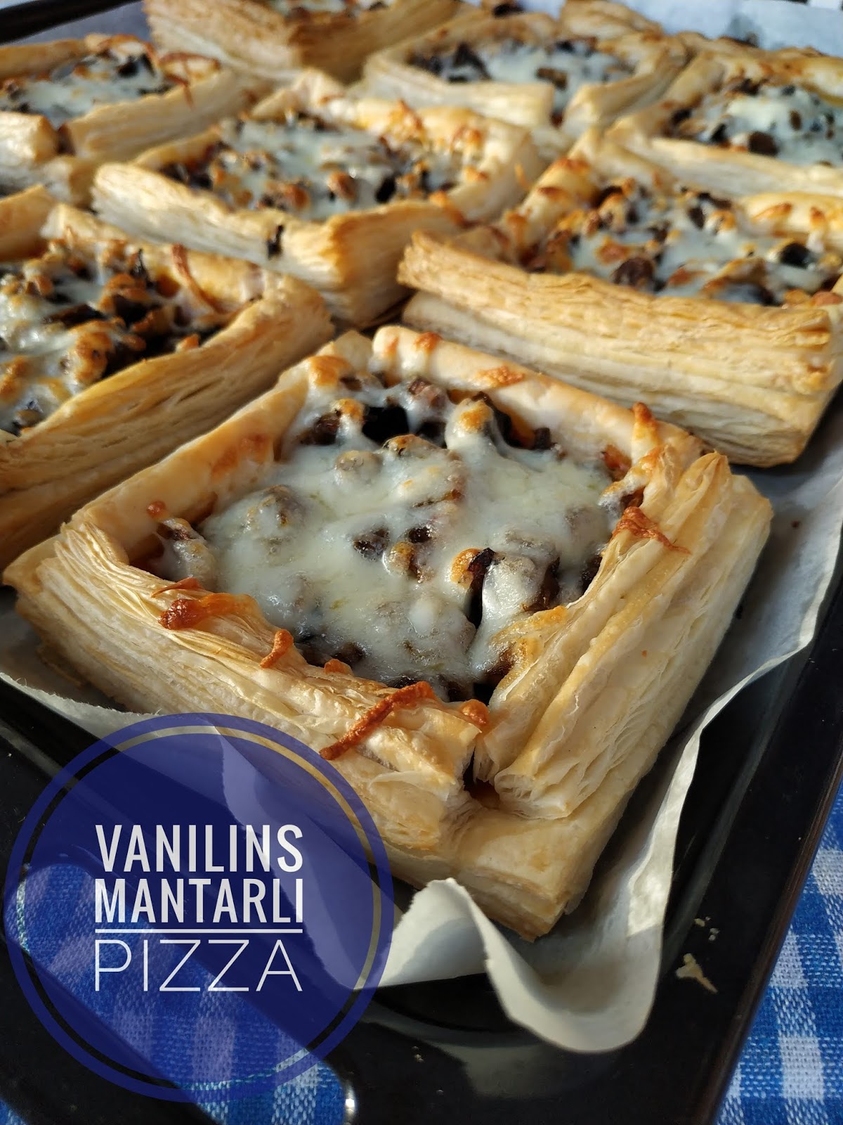 Mantarlı Pizza Tarifi Ev Yapımı / Tavuklu Ve Mantarli Pizza Tarifi