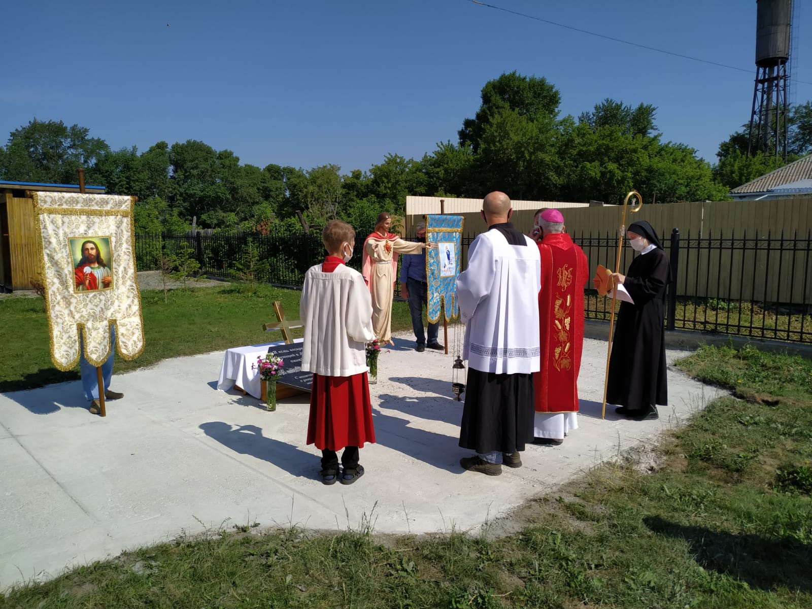 приход иосифа. дом 2 приход иосифа на проект. приход иосифа. католическая церковь фото в кбр. рождество в храме иосифа волоцкого тверь.