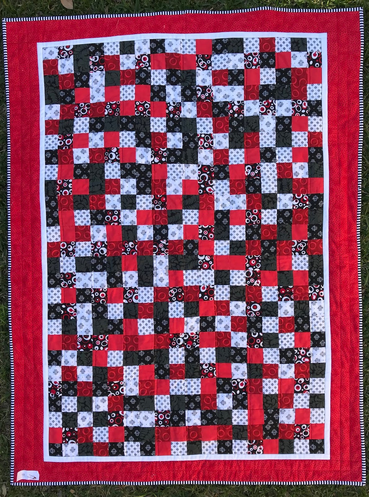 Snippets 'n' Scraps Sydney Children's Hospital Quilts