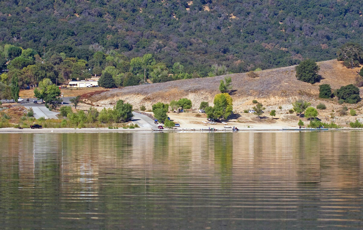 Renting a boat for birding on Lake Henshaw Greg in San Diego