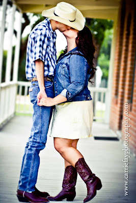 Carrie Fay Photography: Kendra + Justin = Country Love