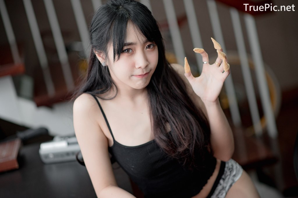 Image Thailand Model - Suneta Ngachalvy - Black Crop Top - TruePic.net - Picture-18