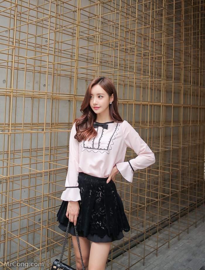 Beautiful Yoon Ju in the September 2016 fashion photo series (451 photos)