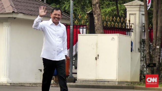 Gara-Gara Najwa Shihab, Akhirnya Menkes Terawan Mundur Juga! Gara-Gara Najwa Shihab, Akhirnya Menkes Terawan Mundur Juga!