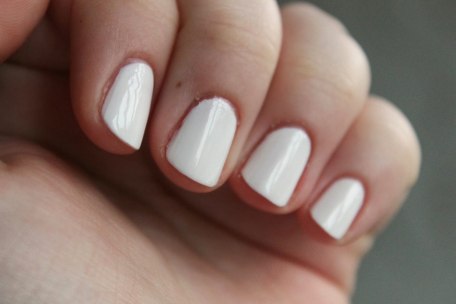 ♥ [Vernis] Essie Blanc