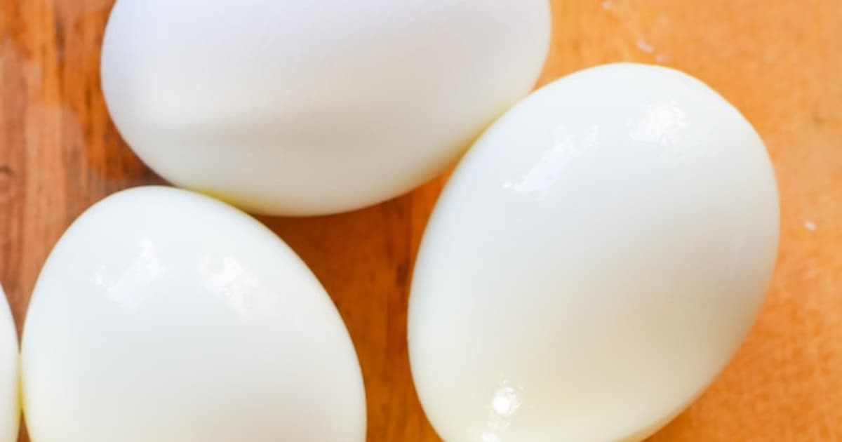 Easy Peel Hard Boiled Eggs  Serena Bakes Simply From Scratch