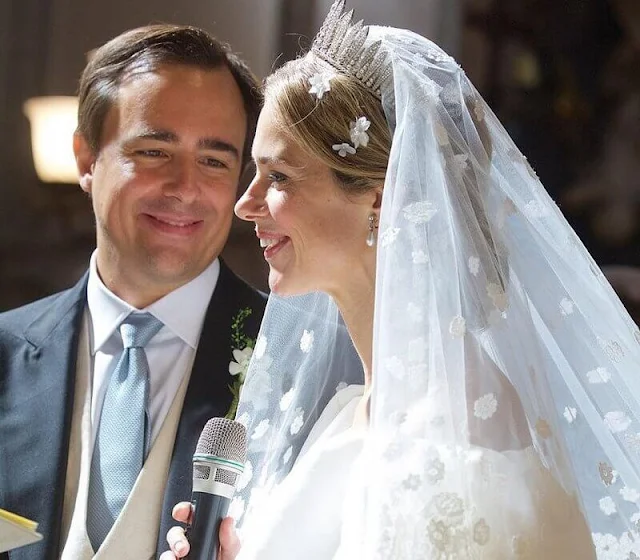 Princess Maria Anunciata wore the Habsburg Fringe Tiara and a bridal gown by Valentino