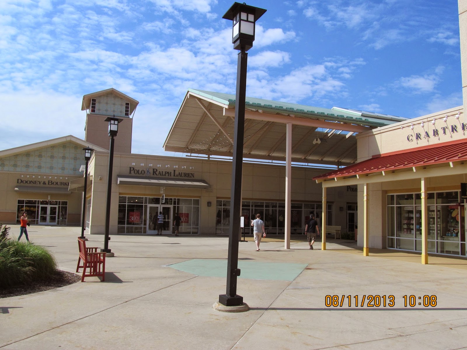 Trip to the Mall: Chicago Premium Outlets- (Aurora, IL)