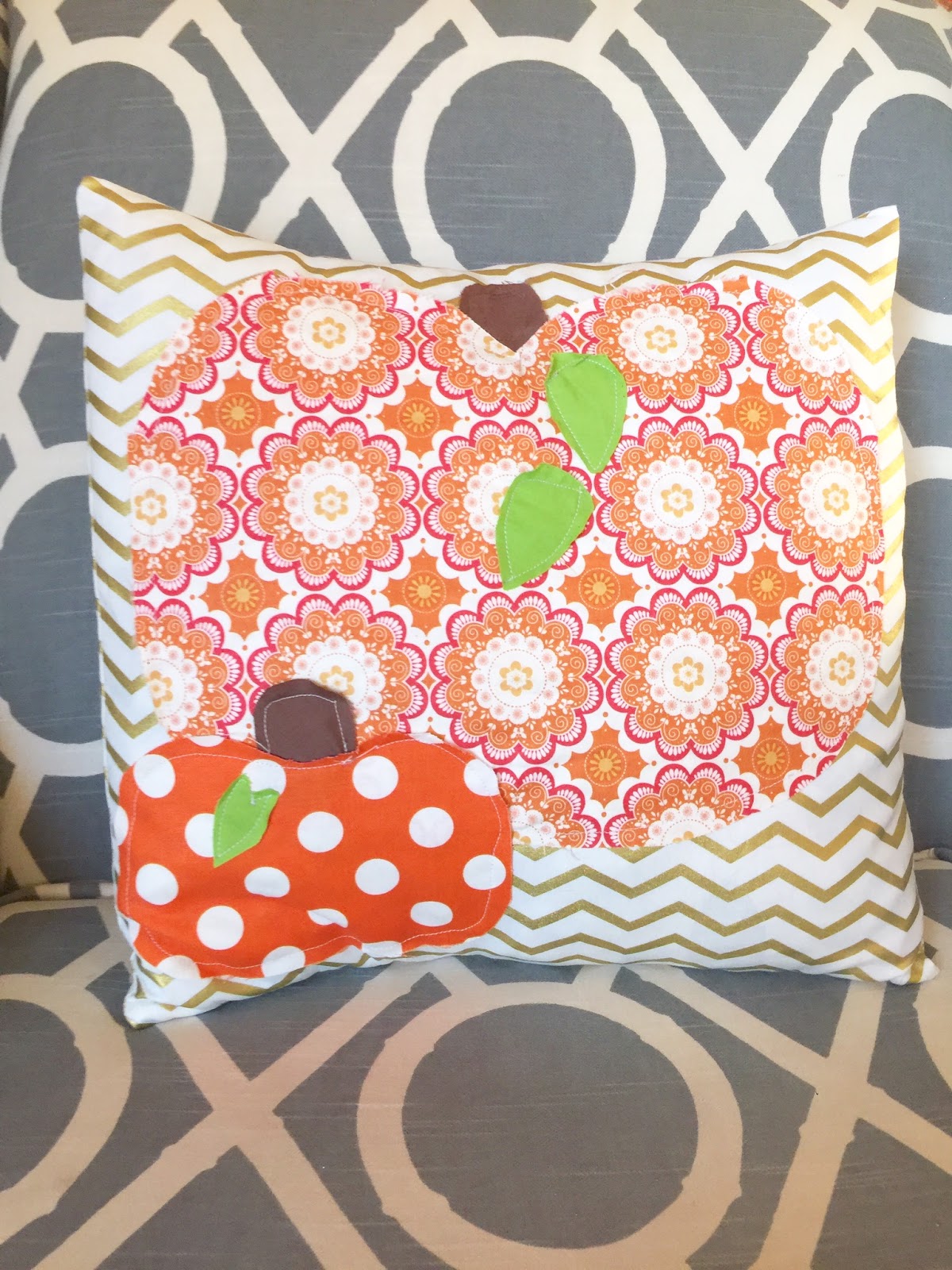 Quickest...Simplest Pumpkin Pillow Ever. From Scratch! A Vision to