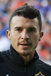 Servando Carrasco Age, Wiki, Biography, Body Measurement, Parents, Family, Salary, Net worth