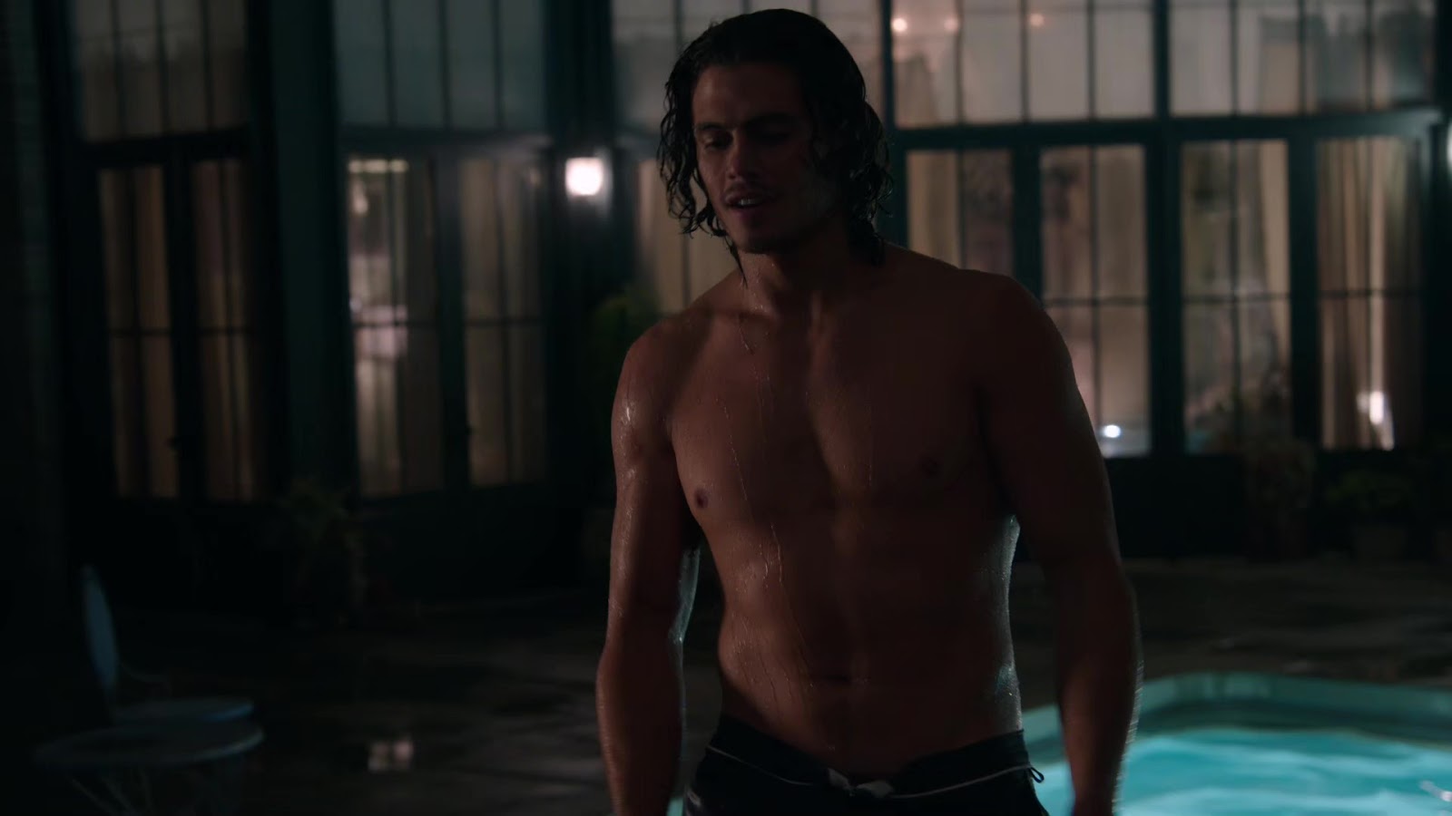Tommy Martinez shirtless in Good Trouble 1-01 "DTLA" .