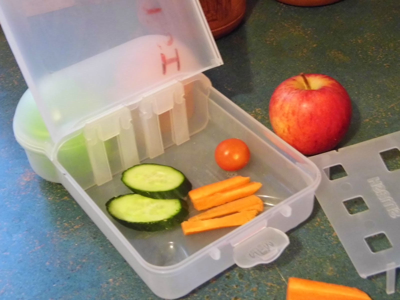one-mother-hen-how-to-achieve-a-waste-free-lunch-box