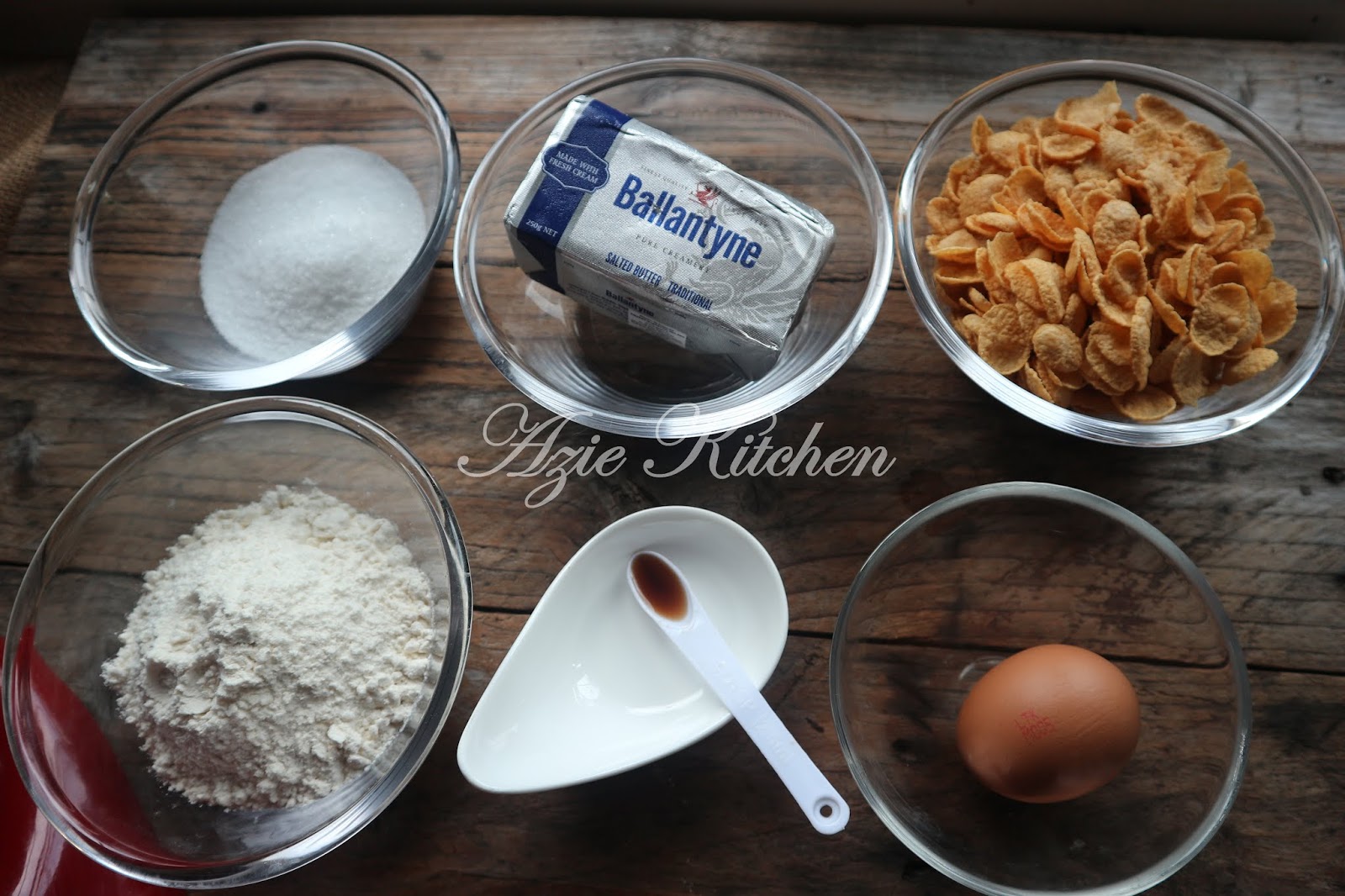Biskut Cornflakes Rangup Dan Sedap Buat Hidangan Raya Azie Kitchen