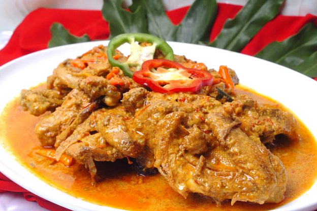 Resep Ayam Bumbu Rujak Spesial Pedas Mantap