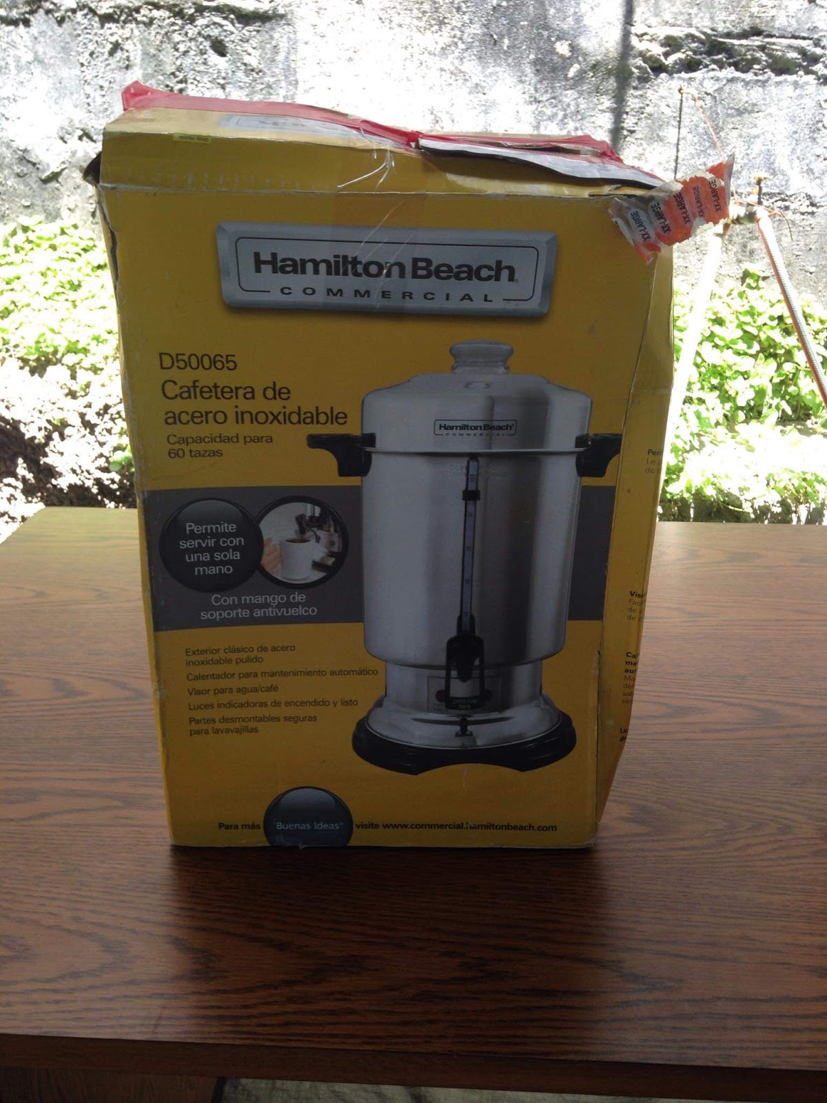 Gr8 Grace Freight Hamilton Beach D50065 60 Cups Coffee Maker Silver