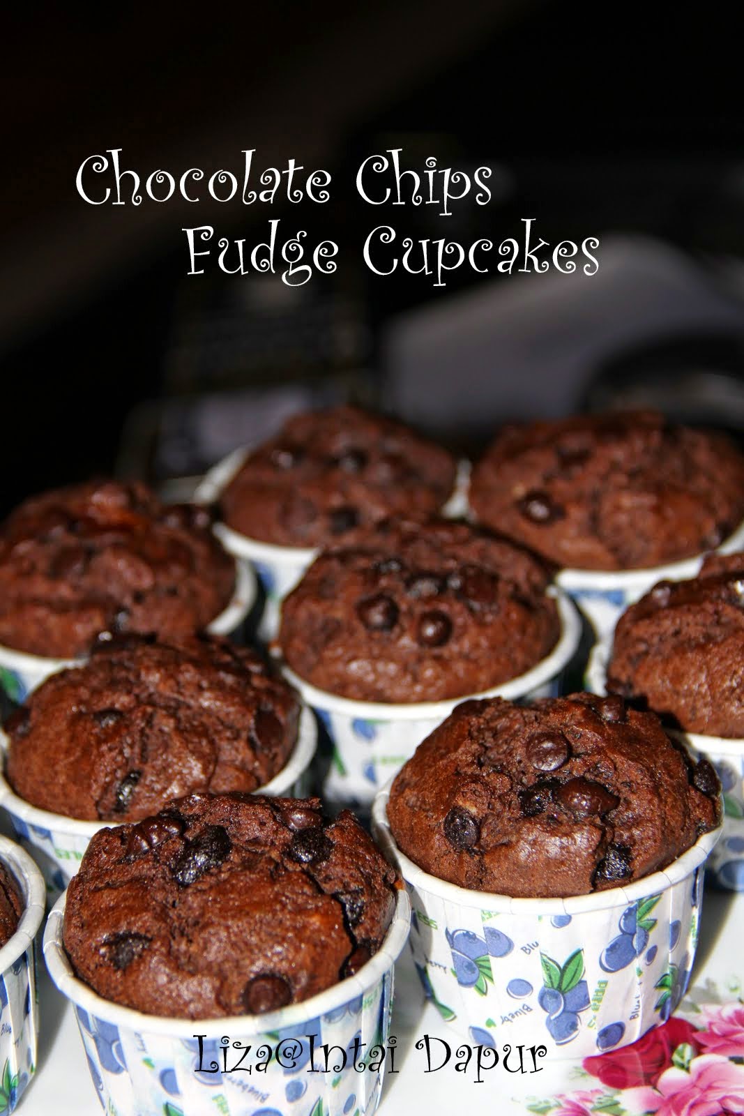INTAI DAPUR Chocolate Chips Fudge Cupcake...