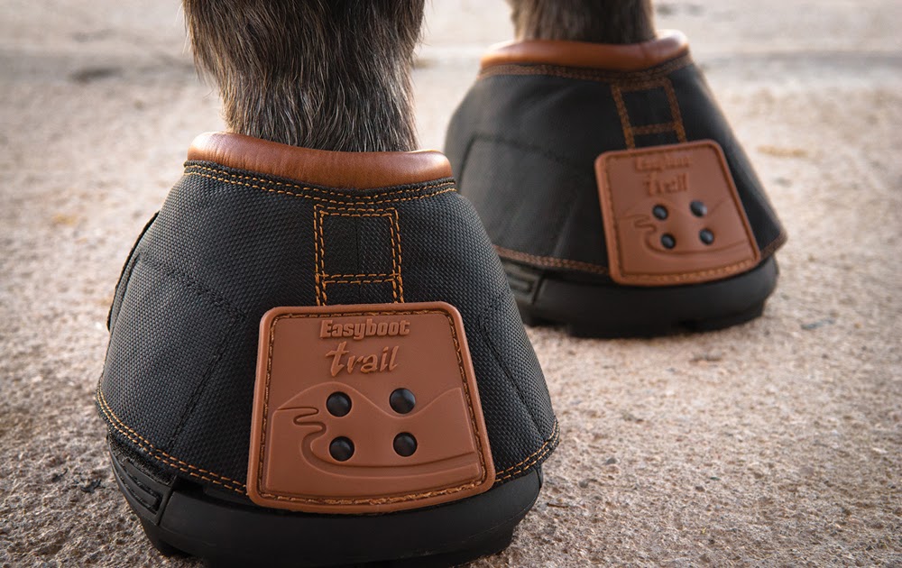 Horse Riding Advice: Lightweight Easycare Trail Hoof Boot Beats the