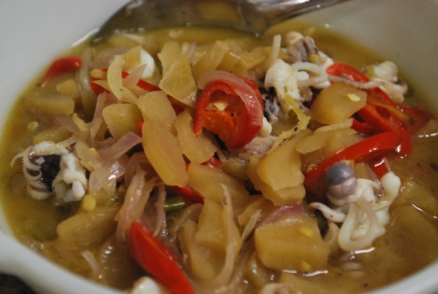 Cookery Pot - Secrets of Happiness: Gandingan Bubur Nasi - Lobak Asin dan Bendi Goreng