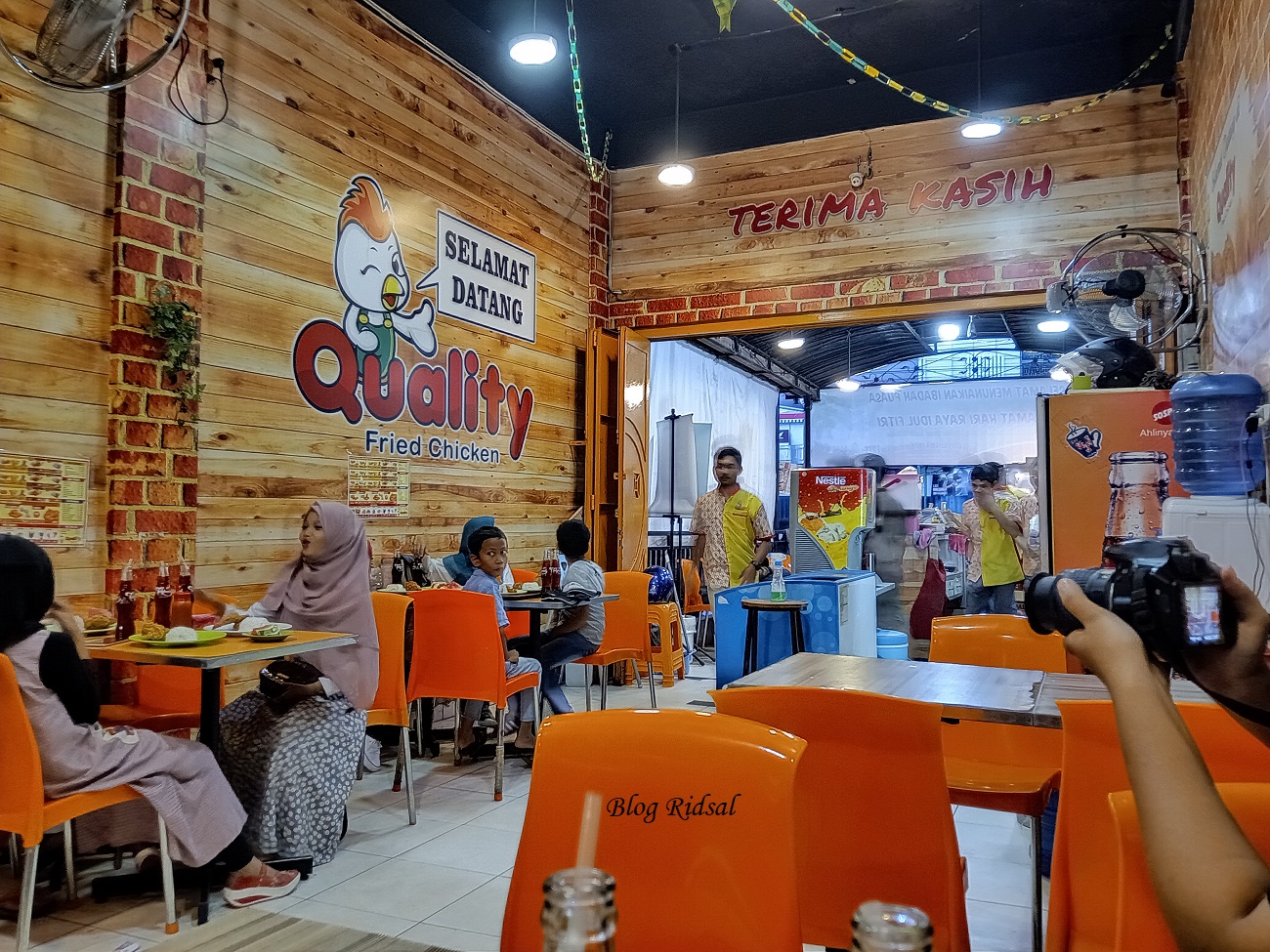 Mencoba Quality Fried Chicken di Deli Tua Blog Ridsal