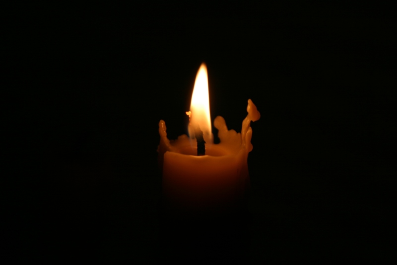 candle-in-the-dark%255B2%255D