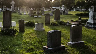 Cementerio: El cuerpo es más que un caparazón