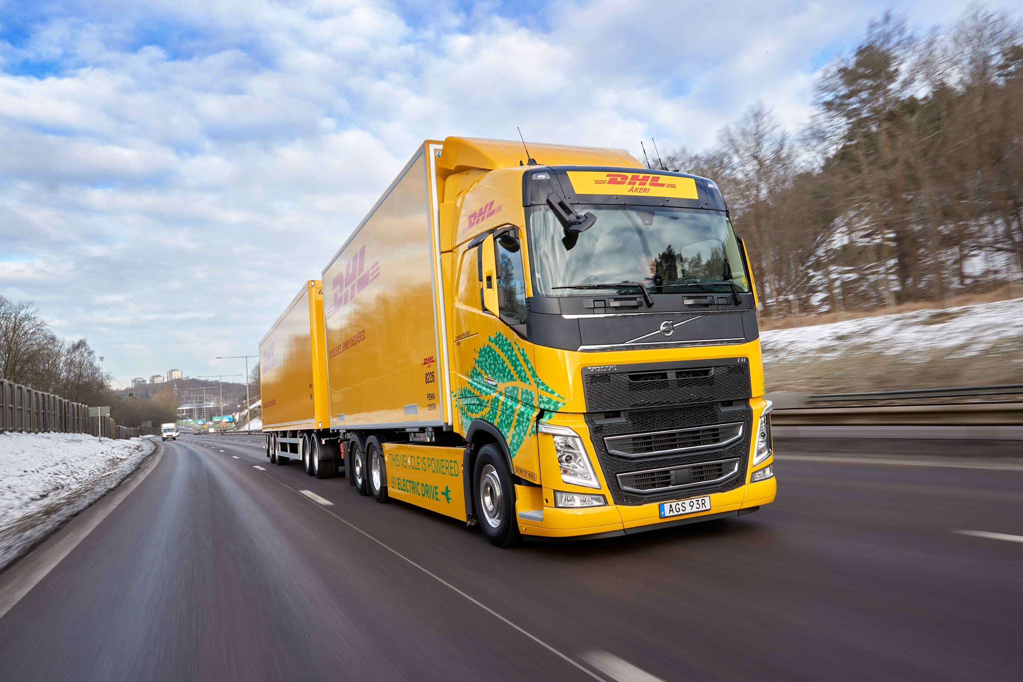 Volvo Trucks VNR Electric