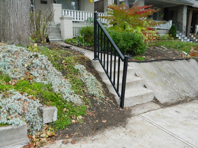 Upper Beaches Toronto Fall Cleanup After by Paul Jung Gardening Services--a Toronto Organic Gardening Company Upper Beaches Toronto Fall Cleanup After by Paul Jung Gardening Services--a Toronto Organic Gardening Company