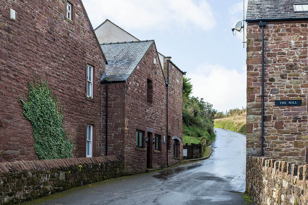 Birks Road Circular 4.8 miles Cleator Moor (Little Ireland)