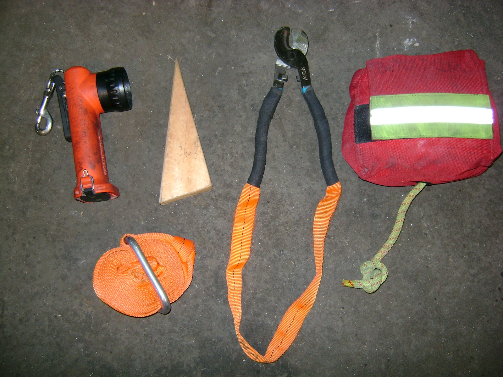Fire Rescue Safety Firefighter Survival Pocket Tools