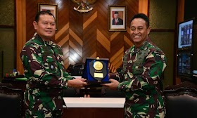 KSAL dan KSAD Bahas Peningkatan Kekuatan Tempur Prajurit TNI