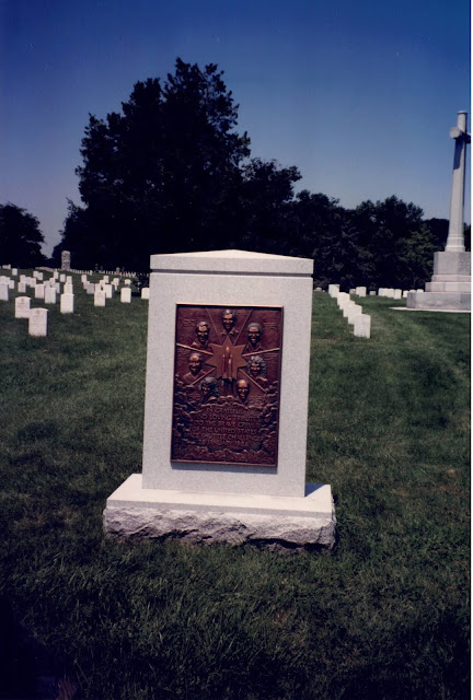 Challenger Memorial in Arlington Cemetery