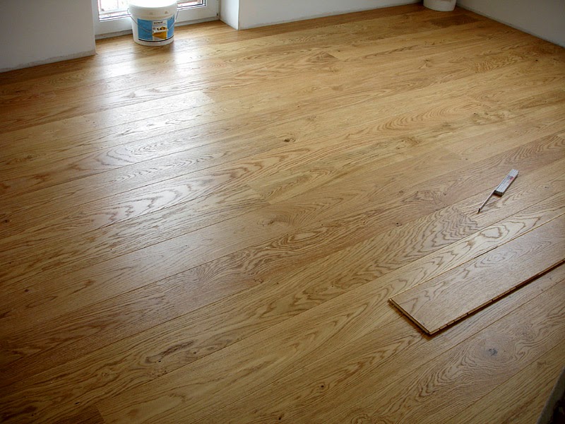 Parkettleger: Arbeiten im Obergeschoss | Bautagebuch Isernhagen