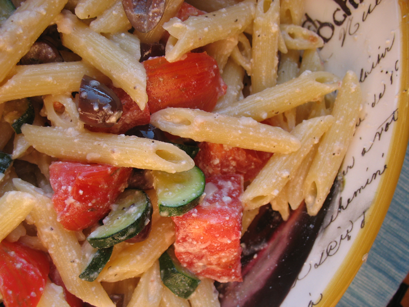 The Hungry Dog Warm summer pasta with tomatoes, olives, ricotta, and