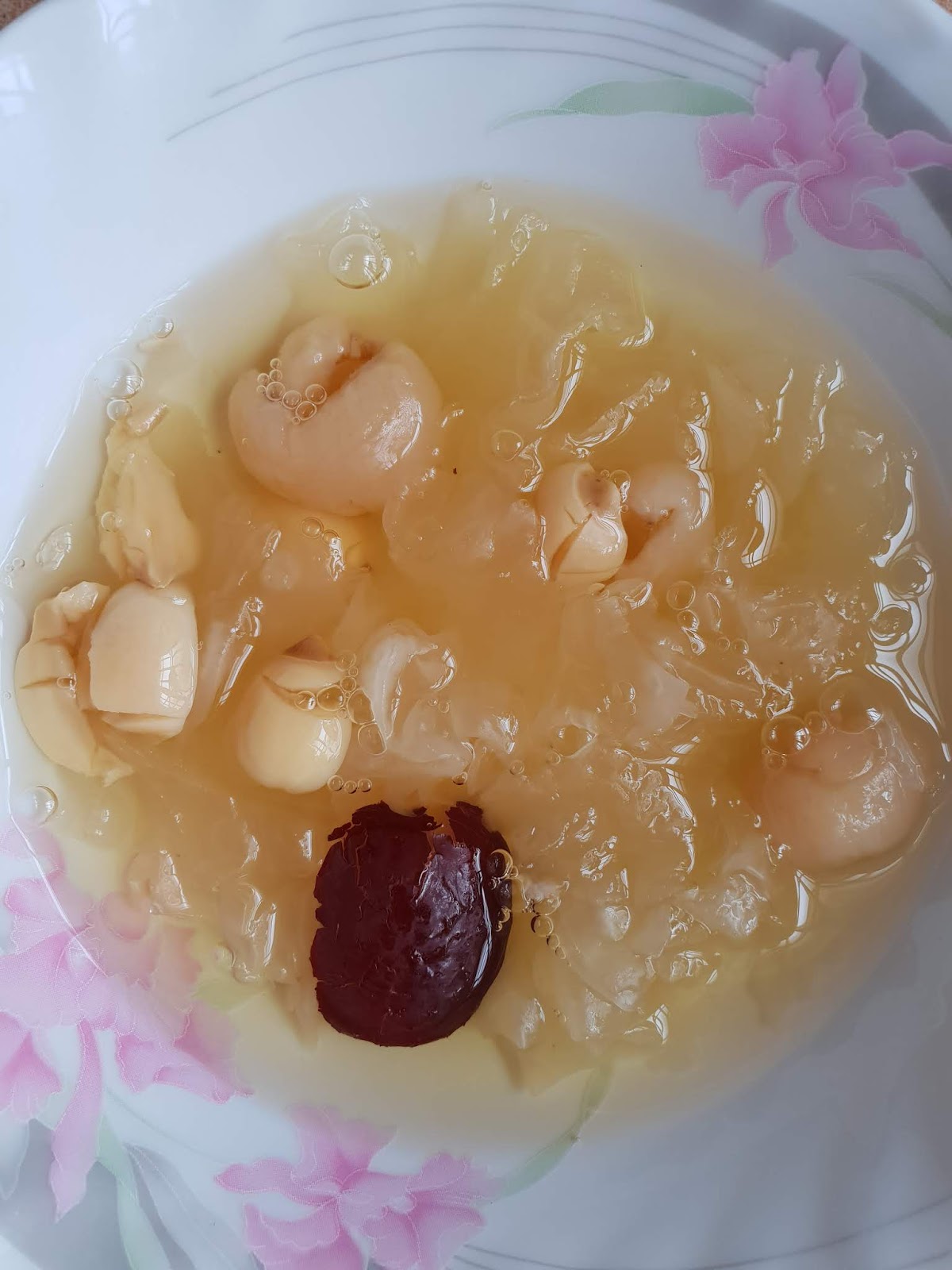 Dried Lotus Seed, Dried Red Dates, Dried Longan Dessert (Tong Sui)
