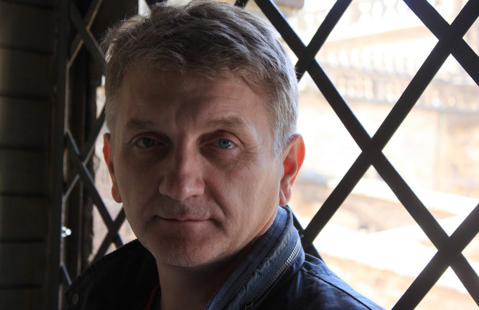 Janusz Tracz najczarniejszy z czarnych charakterów Niedoskonalaja.pl