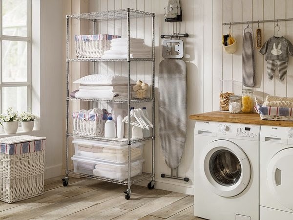 El Rincón Vintage de Karmela: Atención zona de lavandería: aquí se trabaja.