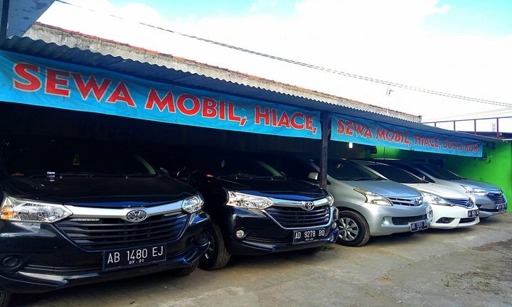 Rental Mobil Jogja Avanza