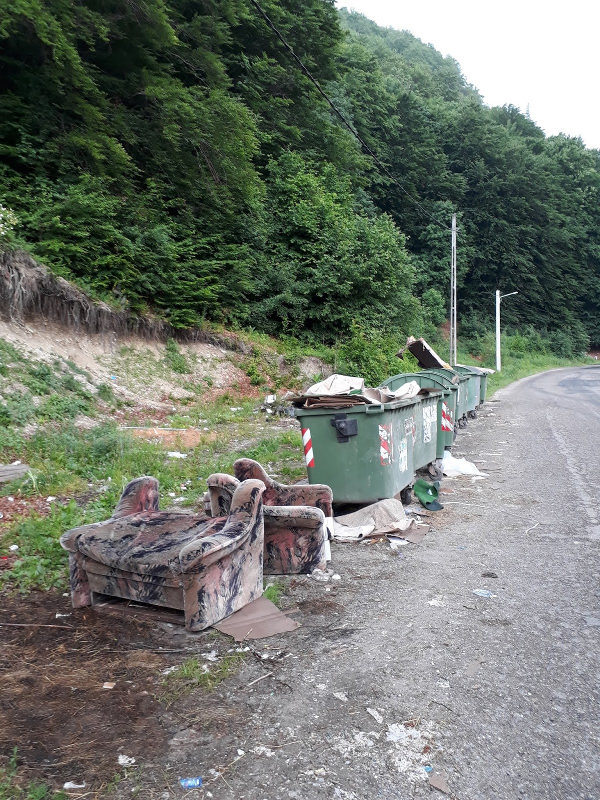 Pe drumuri de munte... DETALII DEPIXELATE